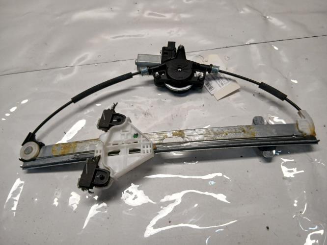 Leve vitre electrique avant...
