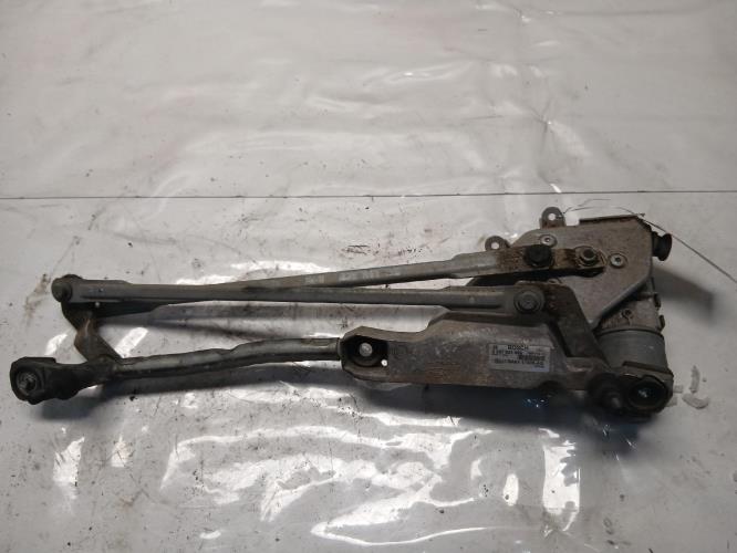 Moteur essuie glace avant -...