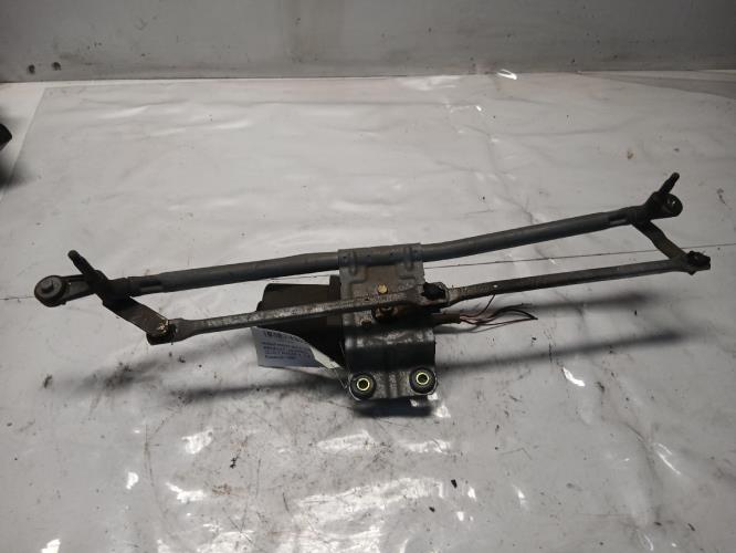 Moteur essuie glace avant -...