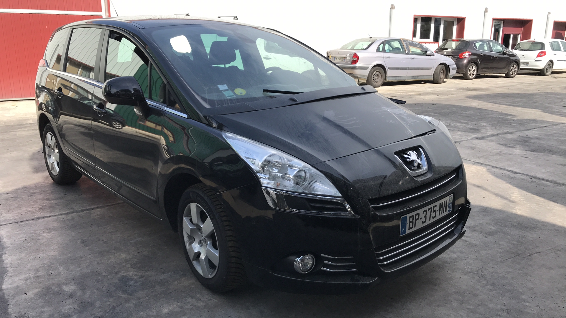 Image PEUGEOT 5008 1