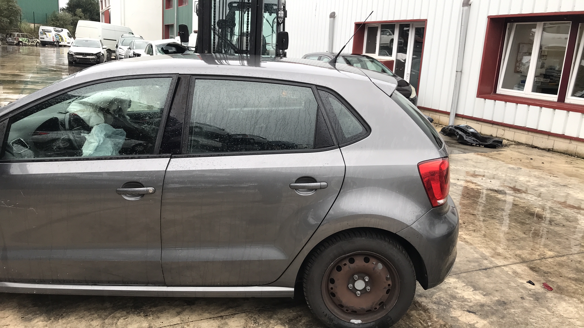 Image VOLKSWAGEN POLO 5