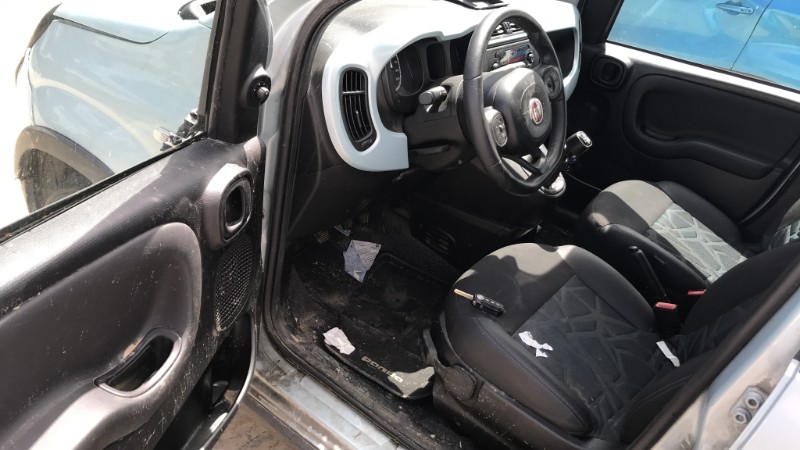 Image FIAT PANDA CROSS 3