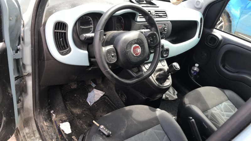 Image FIAT PANDA CROSS 3