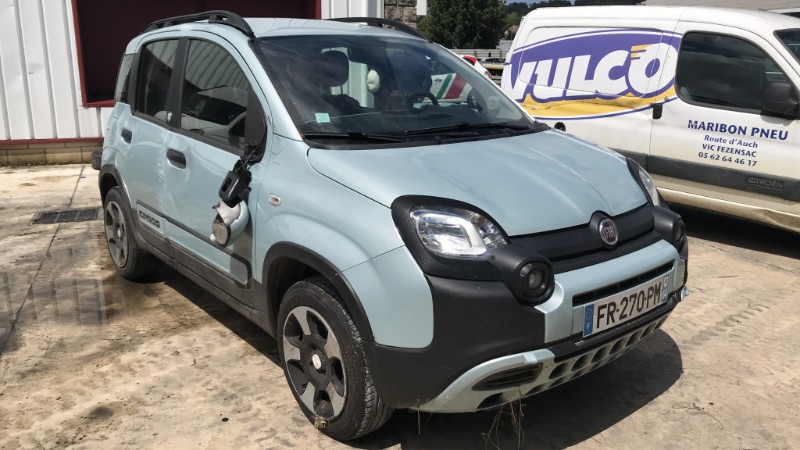 Image FIAT PANDA CROSS 3