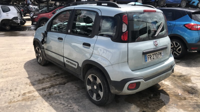 Image FIAT PANDA CROSS 3