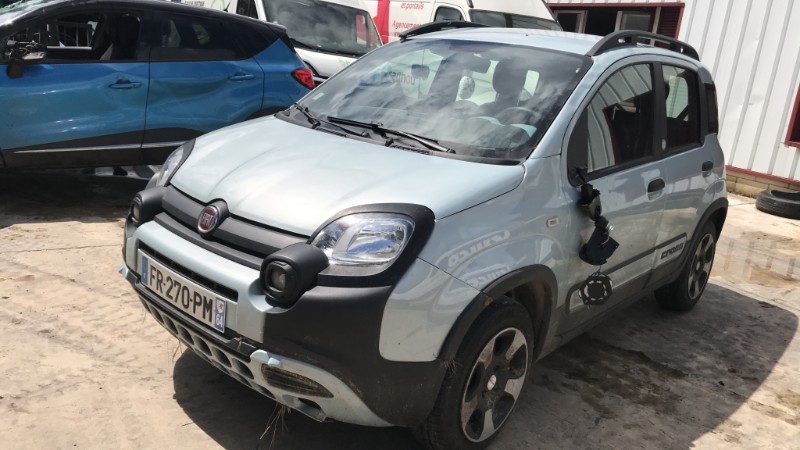 Image FIAT PANDA CROSS 3