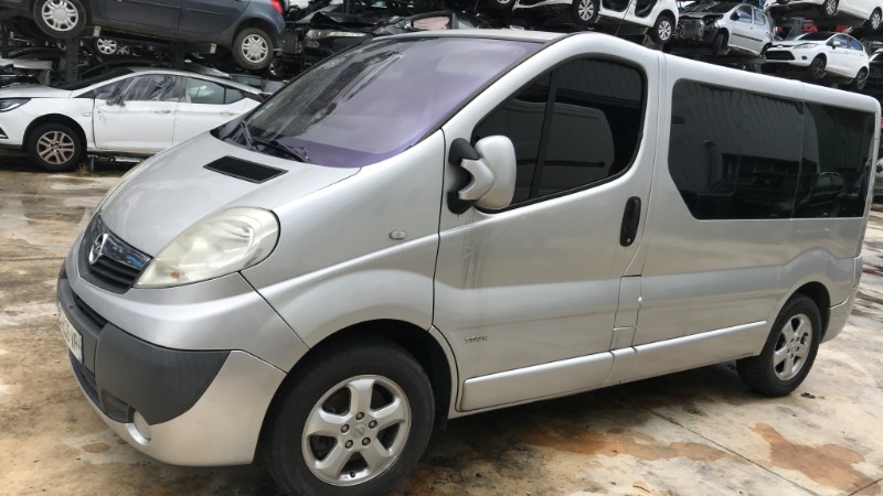 Image OPEL VIVARO 1