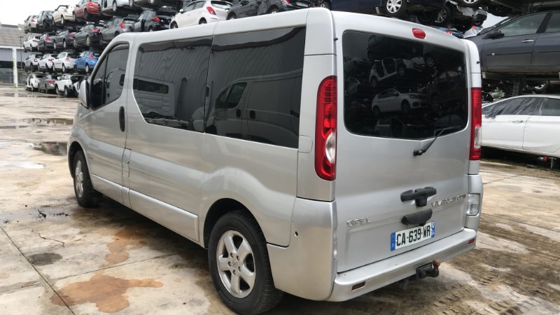 Image OPEL VIVARO 1