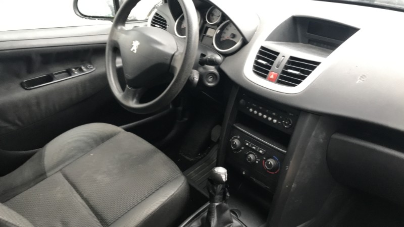 Image PEUGEOT 207