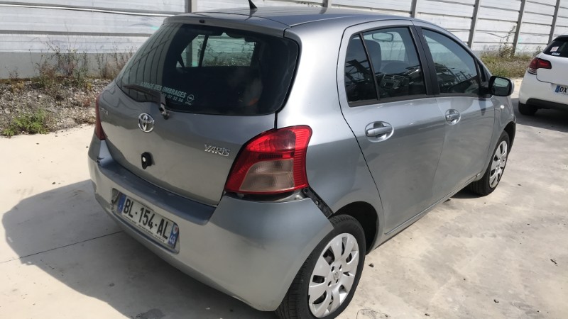 Image TOYOTA YARIS 2