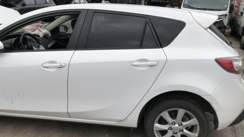 Image MAZDA 3 2