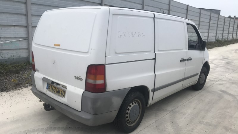 Image MERCEDES VITO 638