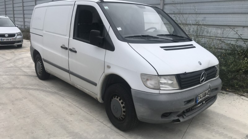 Image MERCEDES VITO 638