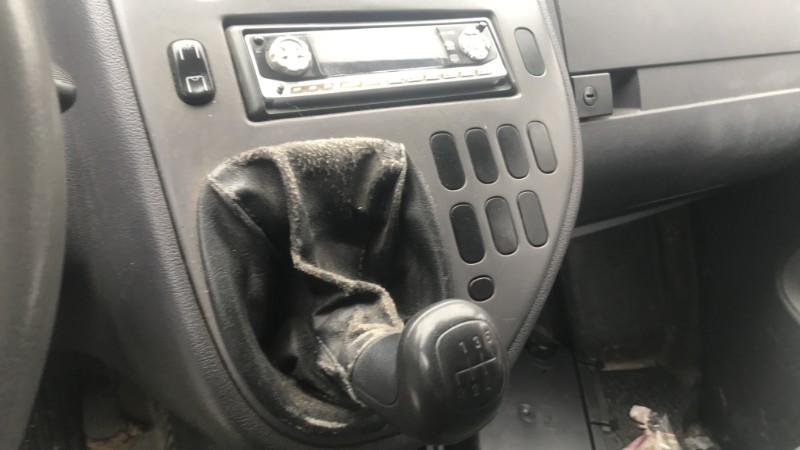 Image MERCEDES VITO 638