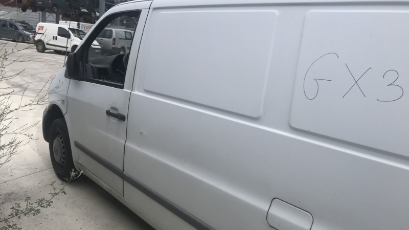 Image MERCEDES VITO 638