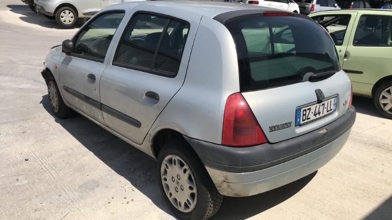 Image RENAULT CLIO 2