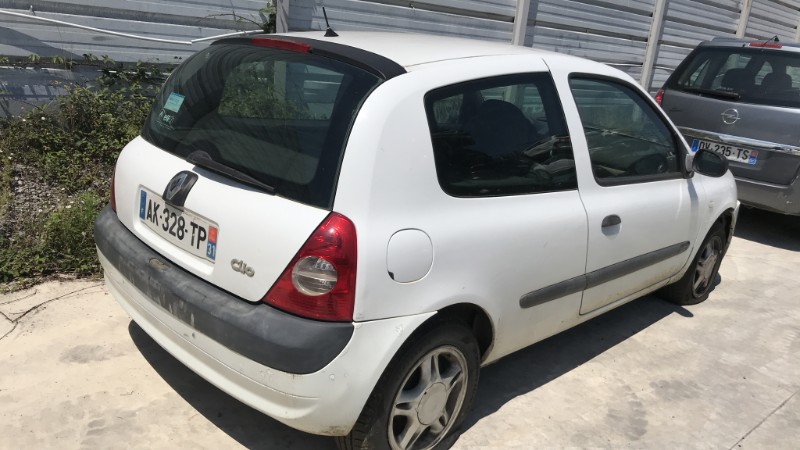 Image RENAULT CLIO 2