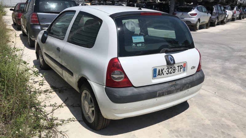 Image RENAULT CLIO 2