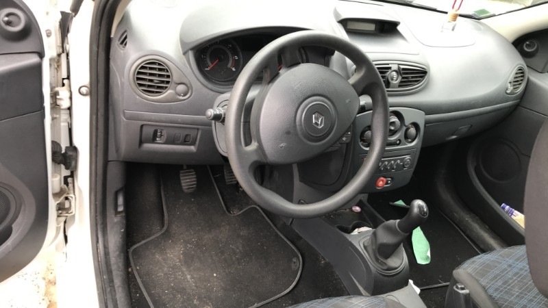 Image RENAULT CLIO 3