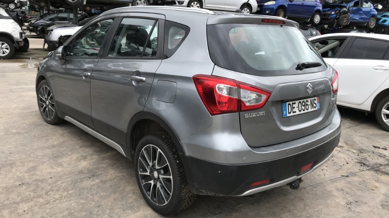 Image SUZUKI SX4 S-CROSS