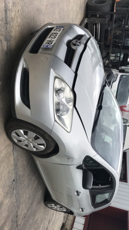 Image TOYOTA AURIS 1