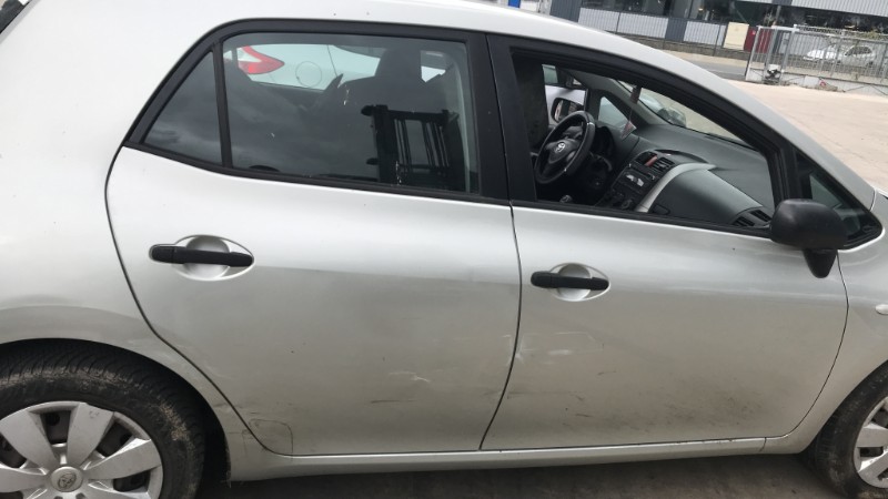 Image TOYOTA AURIS 1