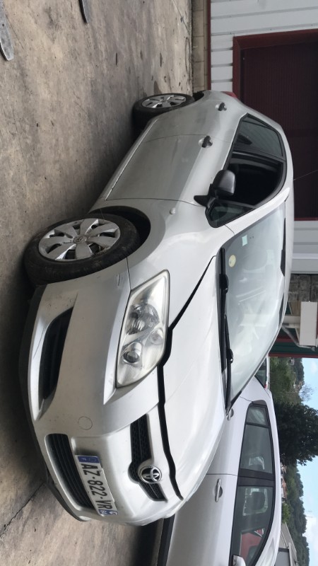 Image TOYOTA AURIS 1