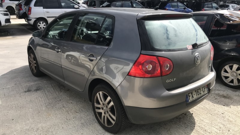 Image VOLKSWAGEN GOLF 5