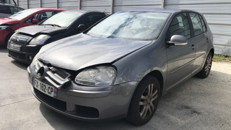 Image VOLKSWAGEN GOLF 5