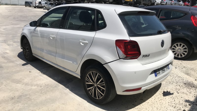 Image VOLKSWAGEN POLO 5