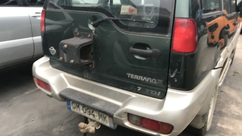 Image NISSAN TERRANO 2