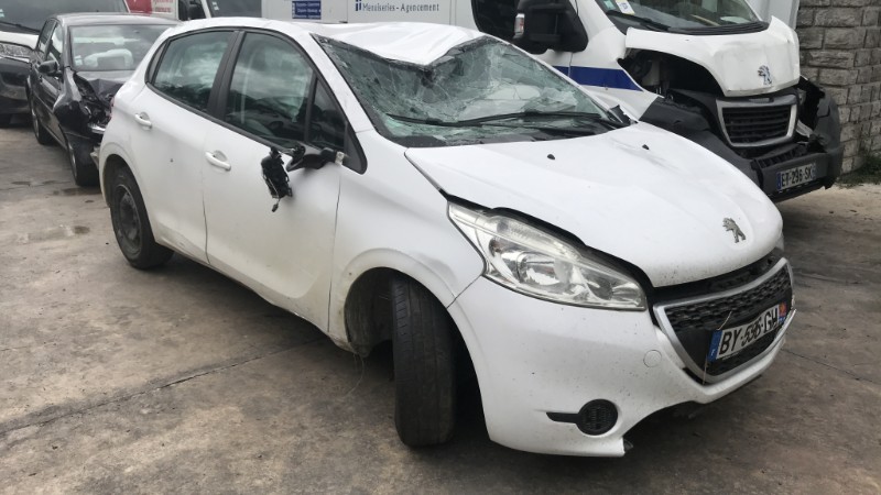 Image PEUGEOT 208 1