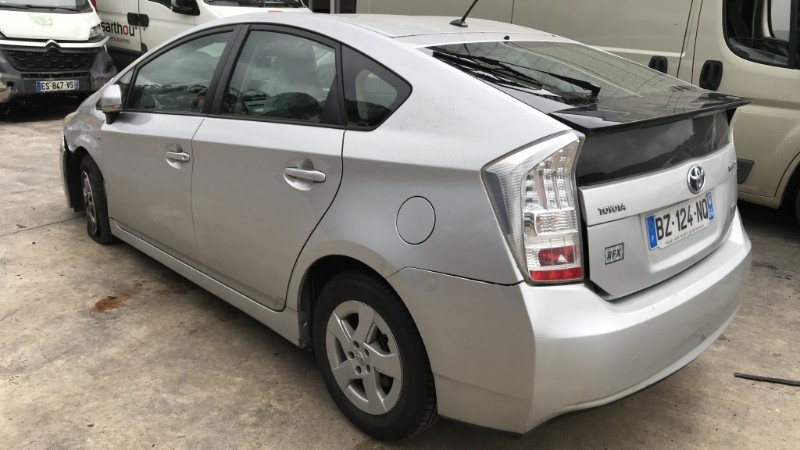 Image TOYOTA PRIUS 3