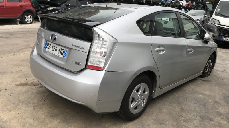 Image TOYOTA PRIUS 3