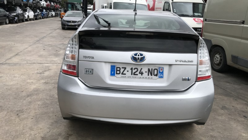 Image TOYOTA PRIUS 3