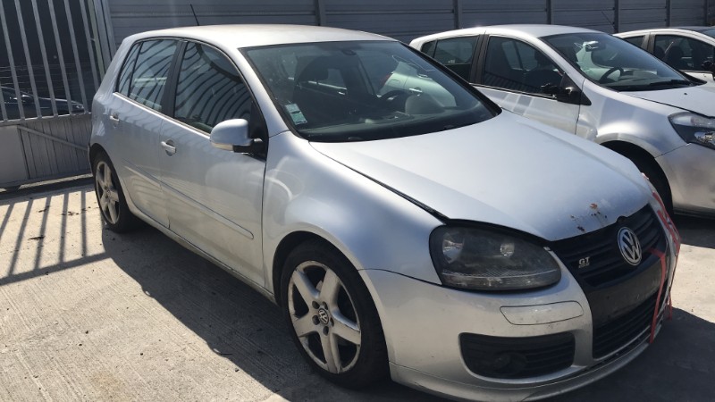 Image VOLKSWAGEN GOLF 5