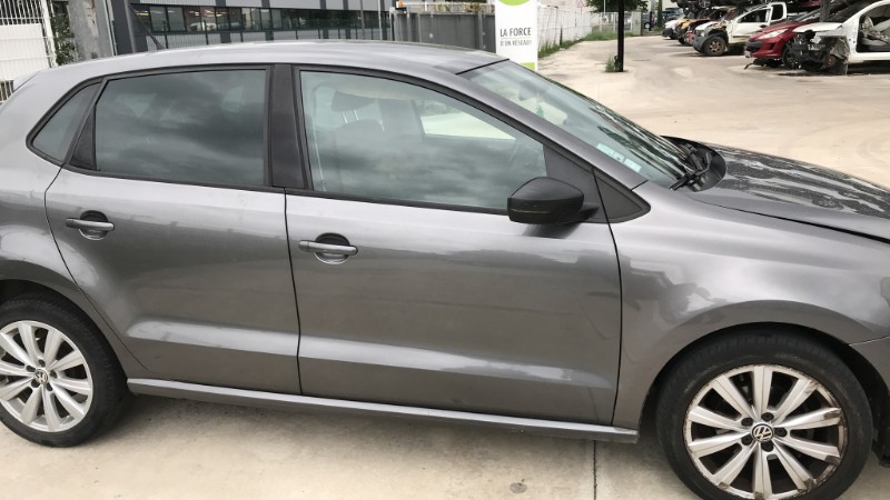 Image VOLKSWAGEN POLO 5