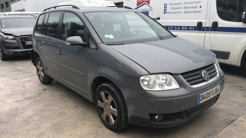 Image VOLKSWAGEN TOURAN 1