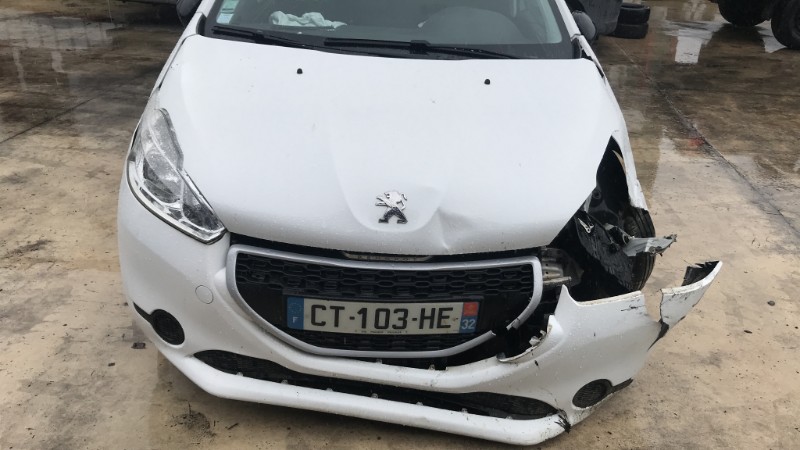 Image PEUGEOT 208 1