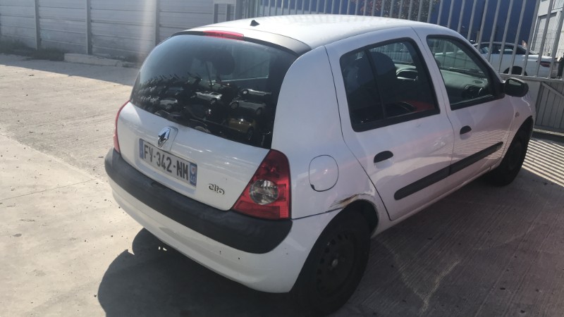 Image RENAULT CLIO 2