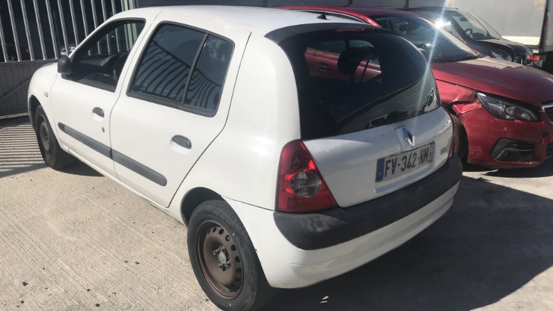 Image RENAULT CLIO 2