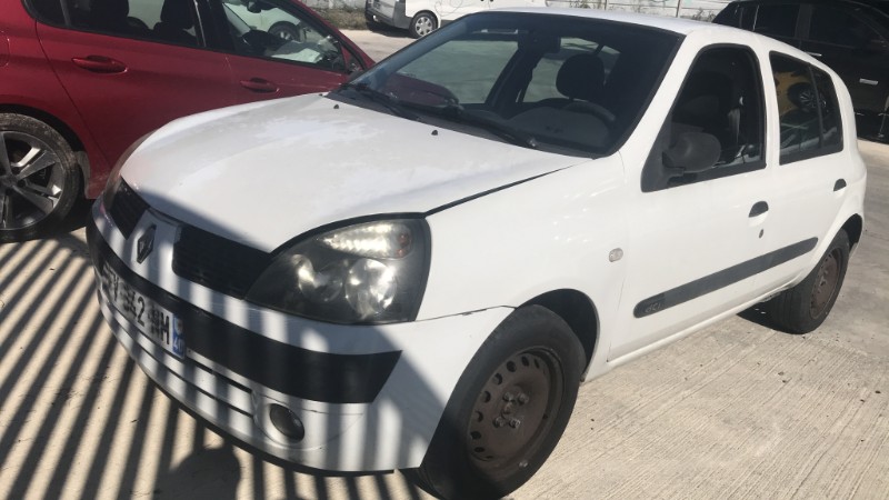 Image RENAULT CLIO 2