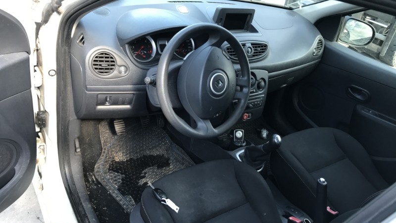 Image RENAULT CLIO 3