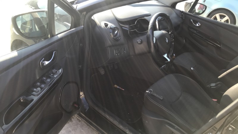 Image RENAULT CLIO 4