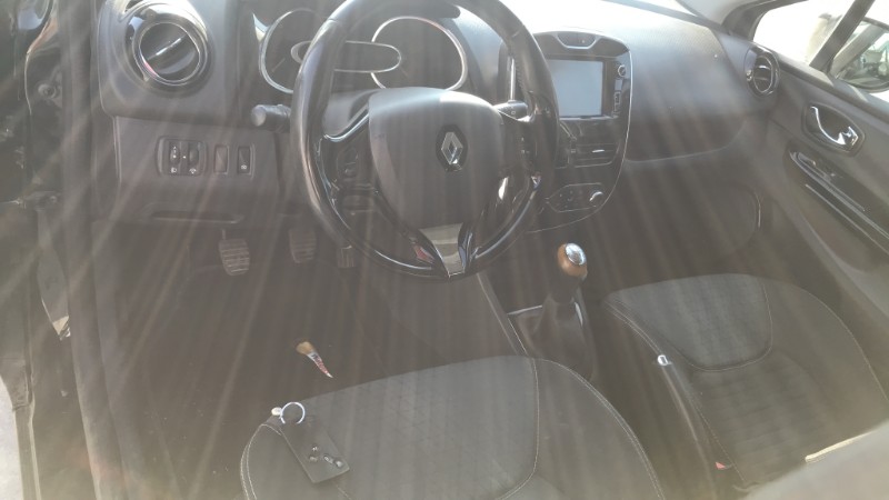 Image RENAULT CLIO 4