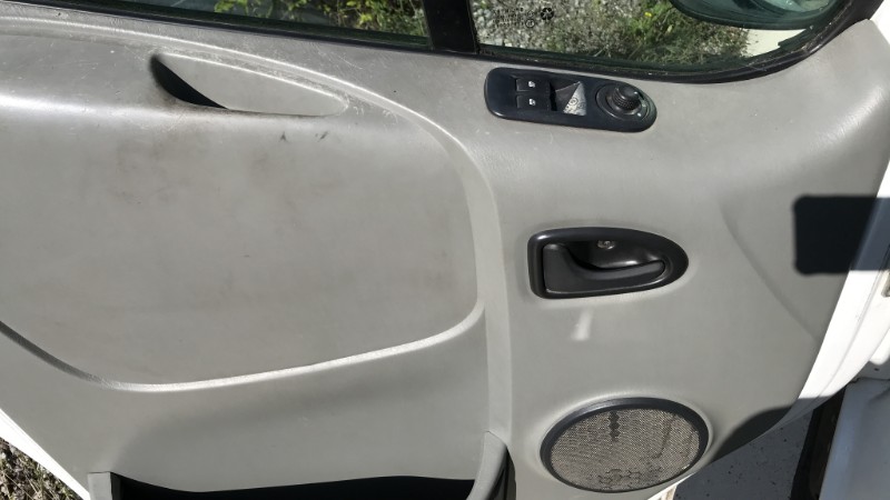 Image RENAULT TRAFIC 2