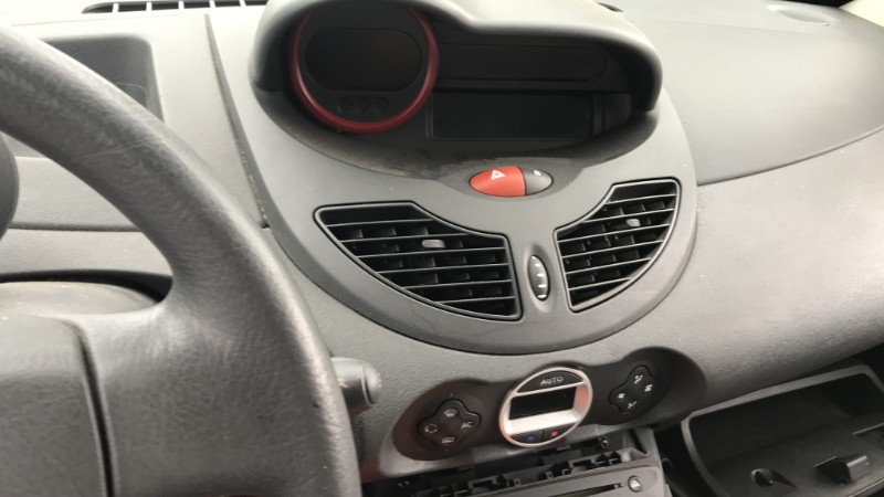 Image RENAULT TWINGO 2