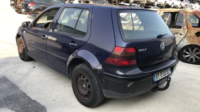 Image VOLKSWAGEN GOLF 4