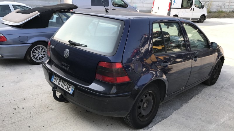 Image VOLKSWAGEN GOLF 4