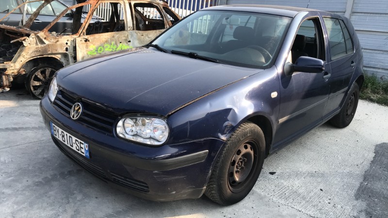 Image VOLKSWAGEN GOLF 4